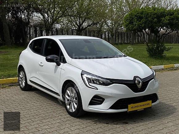 2023 CLIO V 23.000 KM BOYASIZ %20 FATURA 0,69 KREDİ KK 12 TAKSİT
