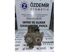 Audi A4 2.0 Silindir kapağı Benzinli
