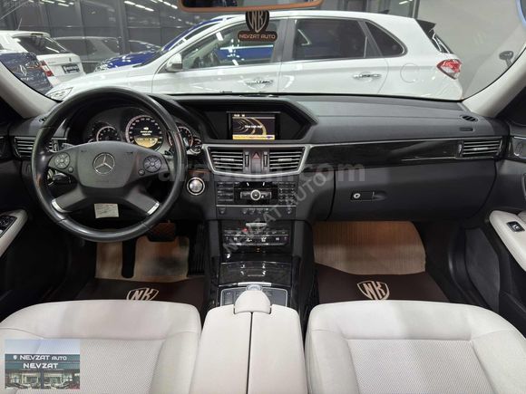 MERCEDES BENZ E250 CGI PREMİUM 131 BİN KM'DE CAM TAVAN KREM DERİ