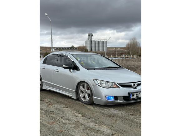 Sahibinden Honda Civic 1.6i VTEC Elegance 2007 Model