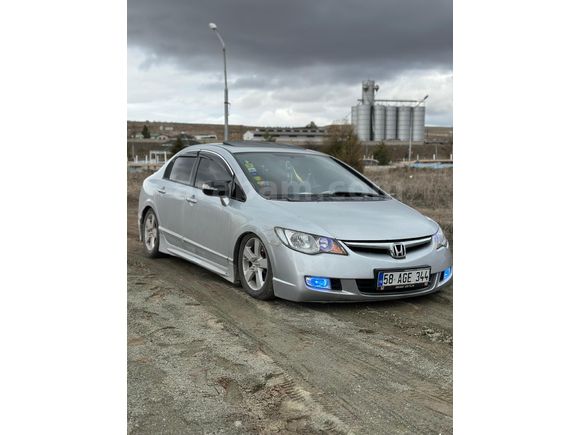 Sahibinden Honda Civic 1.6i VTEC Elegance 2007 Model