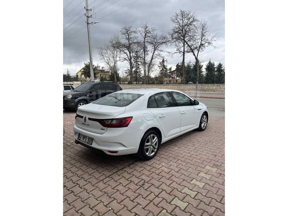 Sahibinden Renault Megane 1.5 dCi Joy 2017 Model 