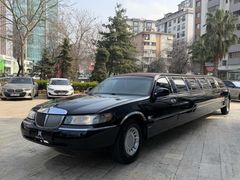 | UNIQ AUTO | 1999 LINCOLN TOWN CAR TV AMBYNS 10 METRE V.I.P