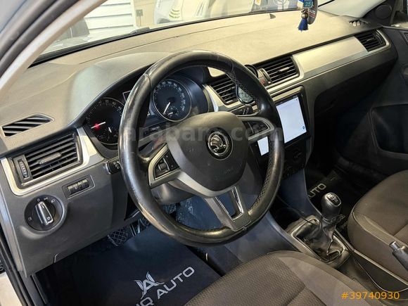 | UNIQ AUTO | 2015 SKODA RAPID-GREENTEC-AMBITION