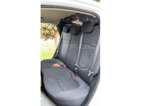 Sahibinden Hyundai Accent Blue 1.6 CRDI Mode Plus 2015 Model 
