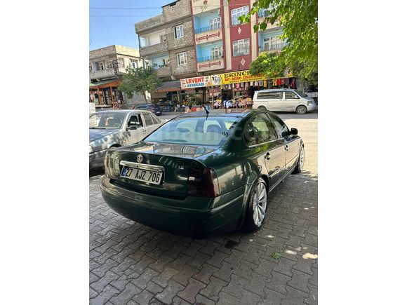 Sahibinden Volkswagen Passat 1.8 Basic 1997 Model  455.000 km Yeşil