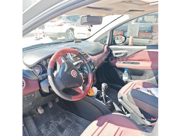 Sahibinden Fiat Punto EVO 1.4 Multiair Dynamic 2011 Model