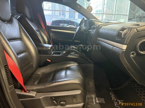 | UNIQ AUTO | 2008 PORSCHE CAYENNE C.TAVAN E.KLTK GERIGORUS