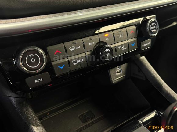 | UNIQ AUTO | 2023 COMPASS KLTK ISTMA ELKTR BGJ CAM TAVAN