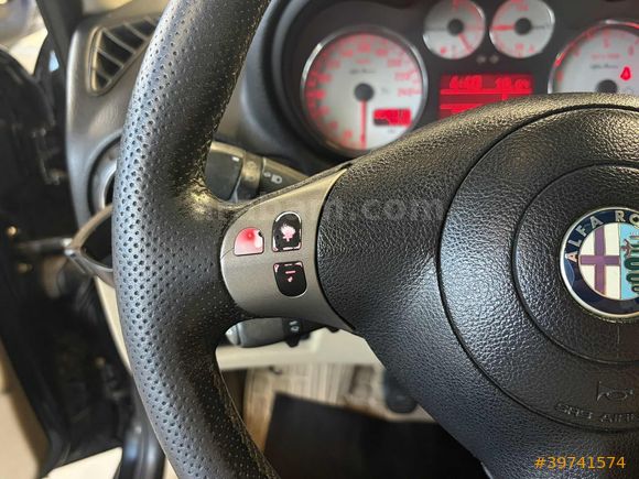 | UNIQ AUTO | 2008 ALFA ROMEO 147 DISTINCTICVE