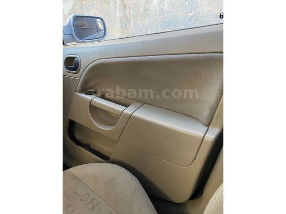 FORD FİESTA 1.4TDCI MANUEL