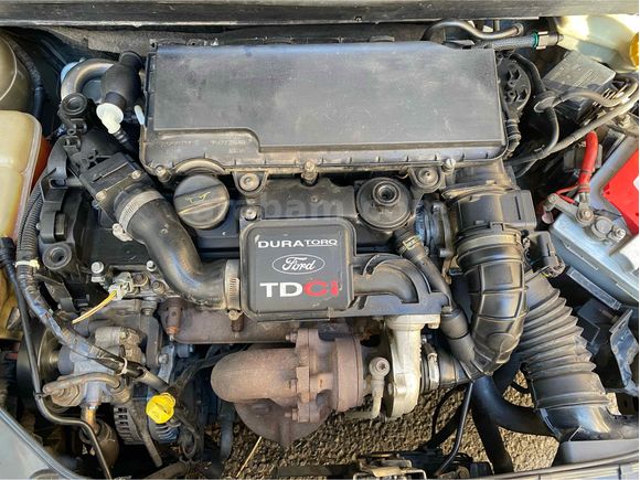 FORD FİESTA 1.4TDCI MANUEL