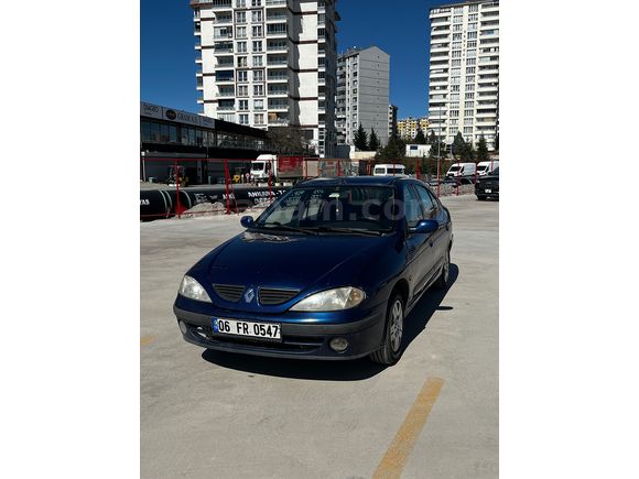 Sahibinden Renault Megane 1.6 RTA 2000 Model 