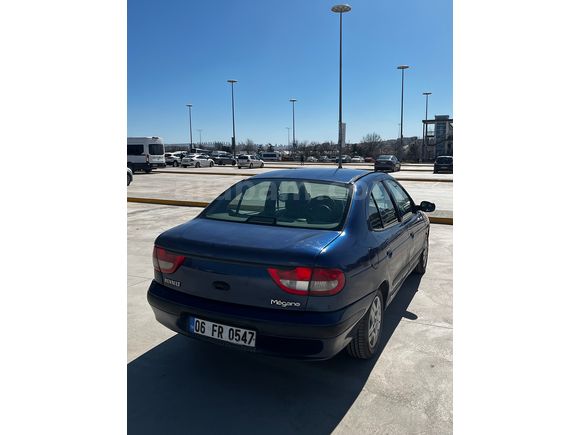 Sahibinden Renault Megane 1.6 RTA 2000 Model 