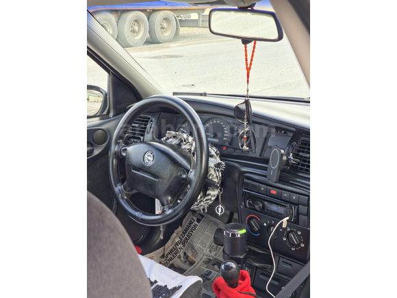 Sahibinden Opel Vectra 1.6 Comfort 2000 Model