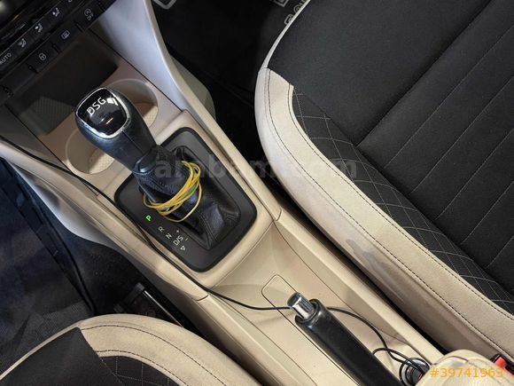 | UNIQ AUTO | 2016 SKODA RAPID STYLE OTOMATIK