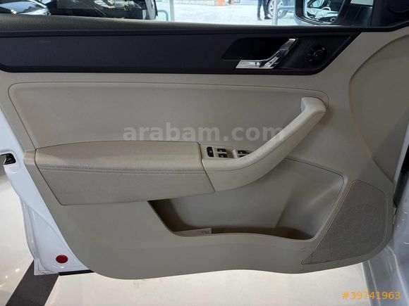 | UNIQ AUTO | 2016 SKODA RAPID STYLE OTOMATIK