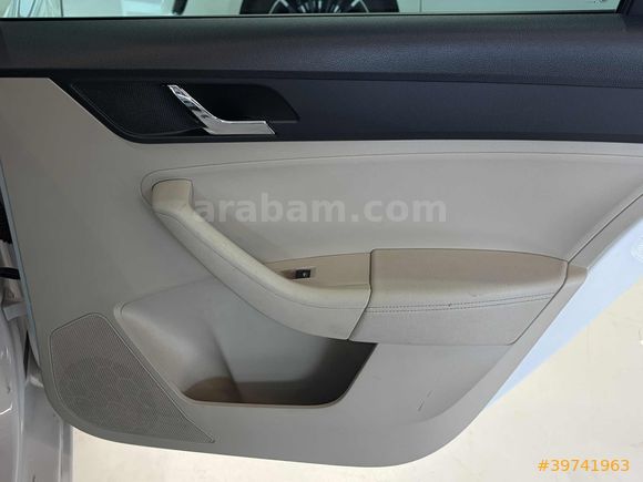 | UNIQ AUTO | 2016 SKODA RAPID STYLE OTOMATIK