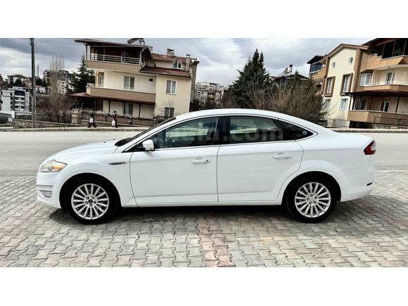2013 FORD MONDEO BAKIMLI MOTOR YENİ REKTİFİYE SORUNSUZ