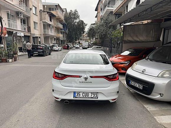 DEĞİŞENSİZ 1.5 DİZEL OTOMATİK TOUCH PAKET