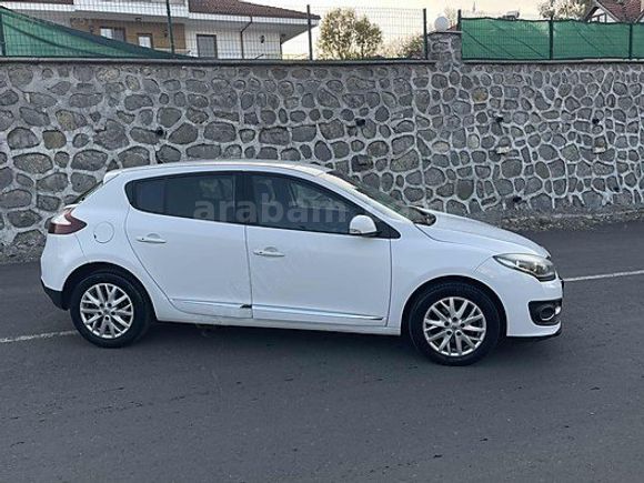 2015_MODEL_HATASIZ_OTOMATİK_120 BIN KM'DE
