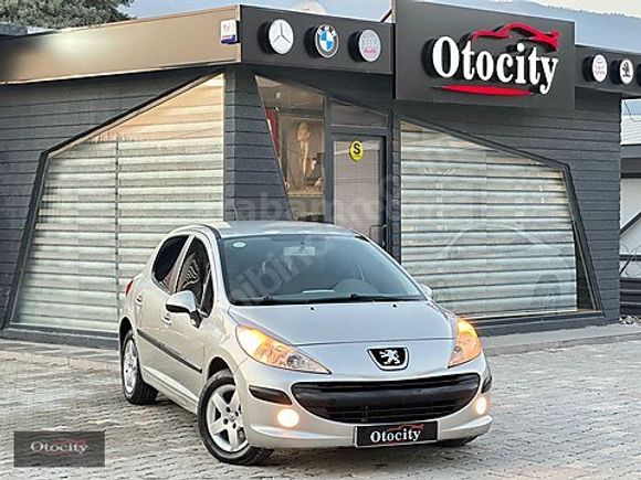 OTOCİTY'DEN 2009 MODEL 90 HP 114.000 KM OTOMATİK PEUGEOT 207