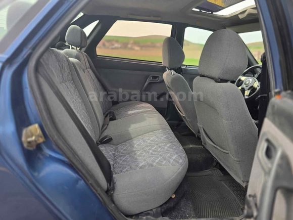 Galeriden Lada Vega 1.6 2005 Model Ankara
