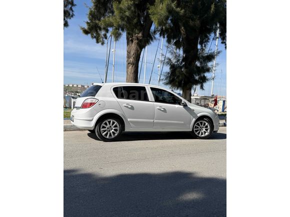 Memurdan Temiz Kullanılmış Opel Astra H