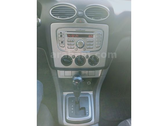 Sahibinden Düşük Km Temiz Ford Focus 1.6 Trend  2009 Model