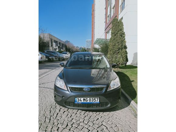 Sahibinden Düşük Km Temiz Ford Focus 1.6 Trend  2009 Model