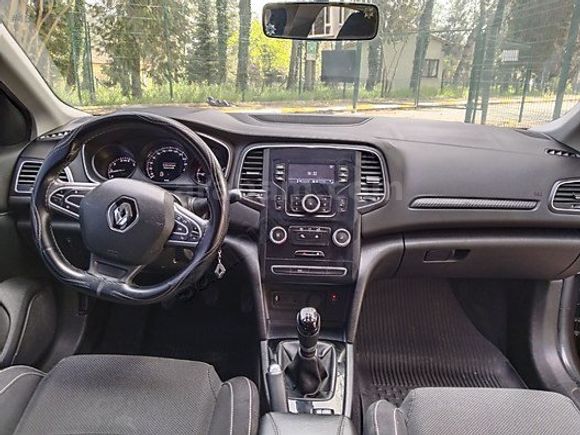 MANTARLI OTOMOTİVDEN RENAULT MEGANE 1.6 HATASIZ