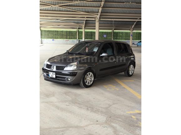 Sahibinden Renault Clio 1.4 Privilege 2002 Model  245.000 km Füme