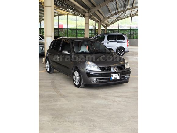 Sahibinden Renault Clio 1.4 Privilege 2002 Model  245.000 km Füme