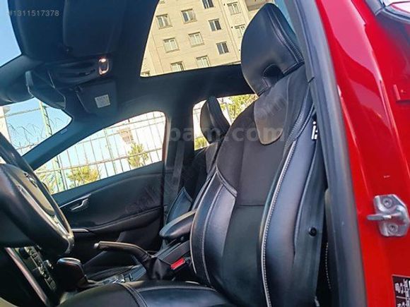 Volvo v40....