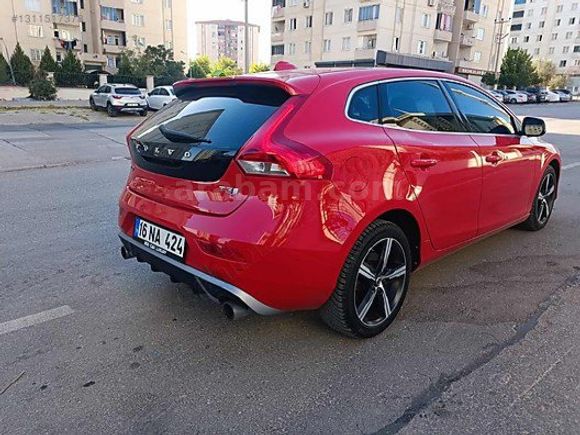 Volvo v40....
