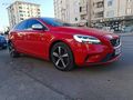 Volvo v40....