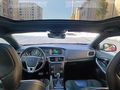 Volvo v40....
