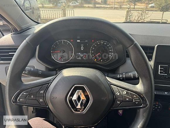 YETKİLİ BAYİ'DEN RENAULT CLIO 1.0 TCE JOY 90 HP