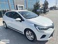 YETKİLİ BAYİ'DEN RENAULT CLIO 1.0 TCE JOY 90 HP