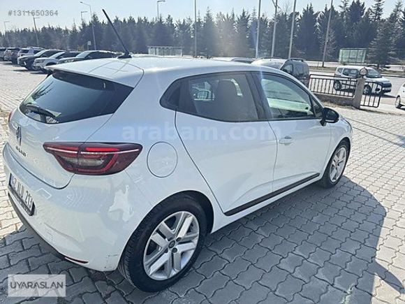 YETKİLİ BAYİ'DEN RENAULT CLIO 1.0 TCE JOY 90 HP