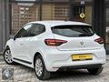 ŞEVİKLERDEN 2022 MODEL RENAULT CLİO 1.0 TCE OTOMATİK BOYASIZZ.