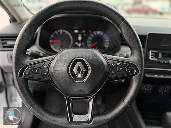 ŞEVİKLERDEN 2022 MODEL RENAULT CLİO 1.0 TCE OTOMATİK BOYASIZZ.