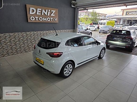 2022 MODEL OTOMATİK 1.0 TCE RENAULT CLİO