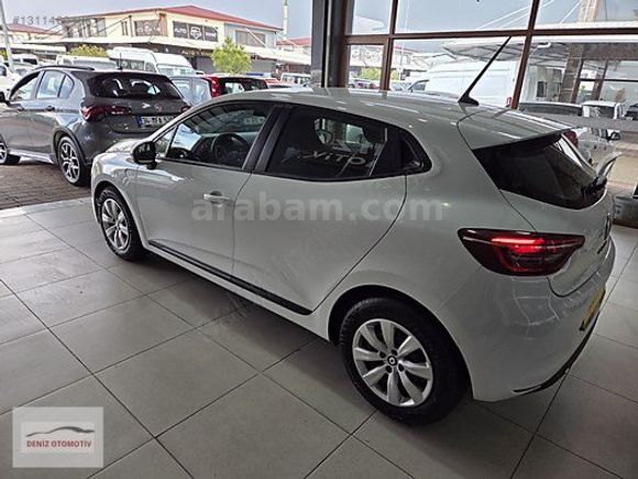 2022 MODEL OTOMATİK 1.0 TCE RENAULT CLİO
