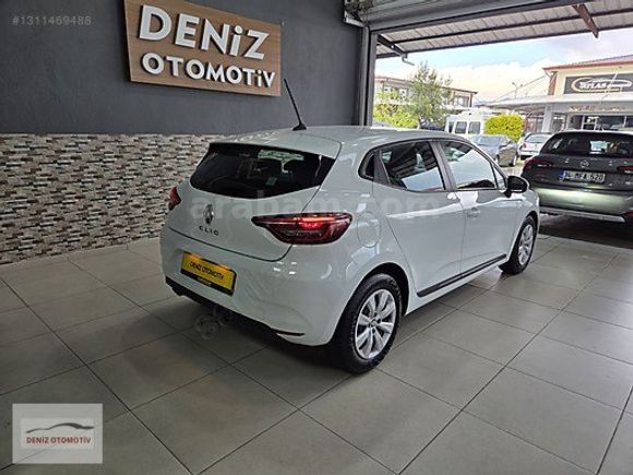 2022 MODEL OTOMATİK 1.0 TCE RENAULT CLİO