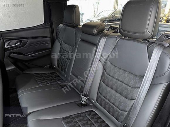 2025 ISUZU D-MAX 1.9D 4x4 V-CROSS / HATASIZ / %20 KDV'Lİ