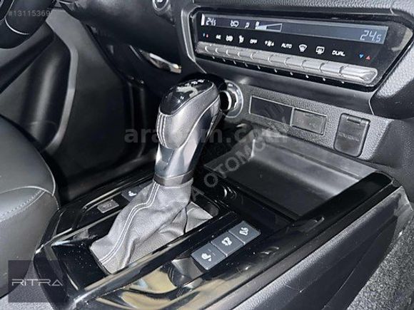 2025 ISUZU D-MAX 1.9D 4x4 V-CROSS / HATASIZ / %20 KDV'Lİ