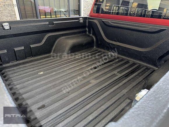2025 ISUZU D-MAX 1.9D 4x4 V-CROSS / HATASIZ / %20 KDV'Lİ