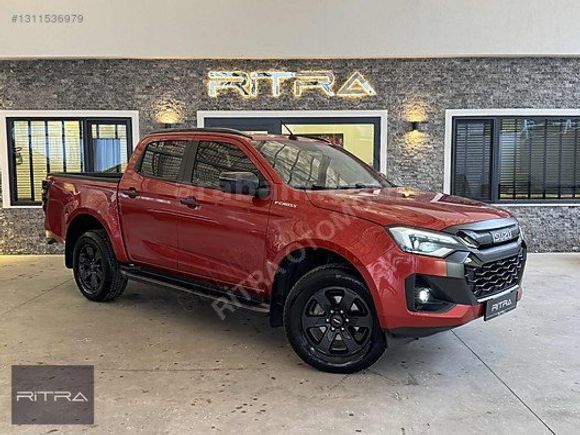 2025 ISUZU D-MAX 1.9D 4x4 V-CROSS / HATASIZ / %20 KDV'Lİ