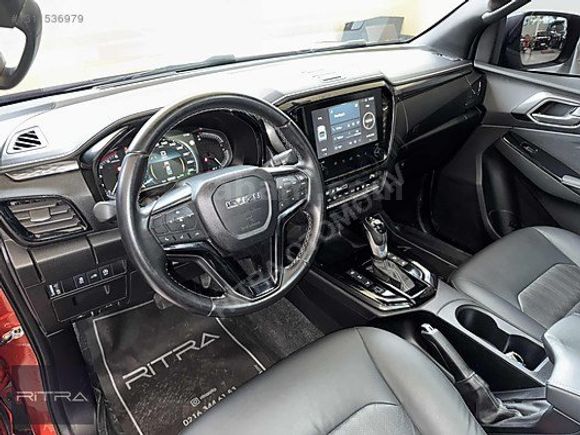 2025 ISUZU D-MAX 1.9D 4x4 V-CROSS / HATASIZ / %20 KDV'Lİ
